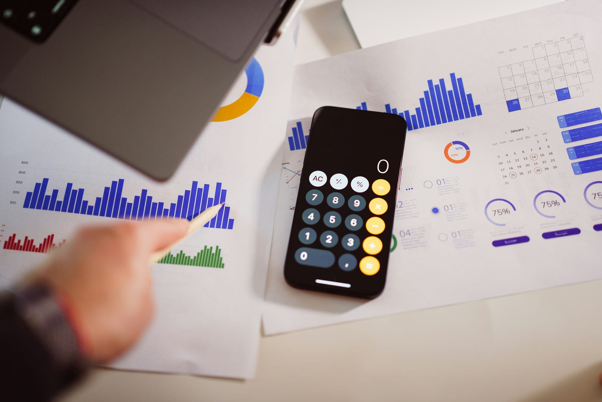 Best AI Budget Apps Compared in 2026 (Which One Actually Works?)