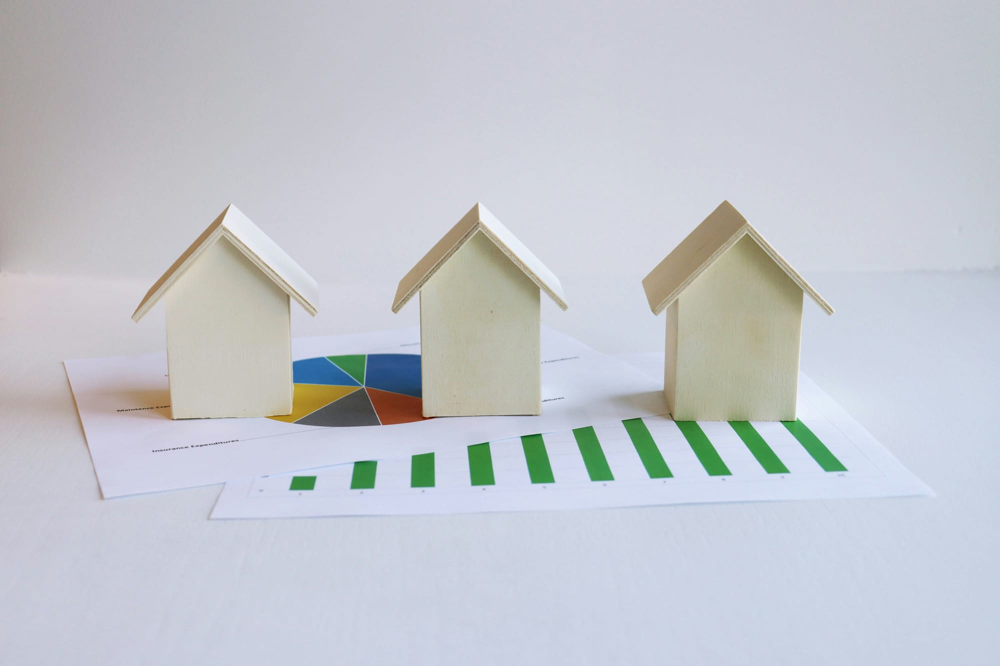 How to Invest in Real Estate With $1,000
